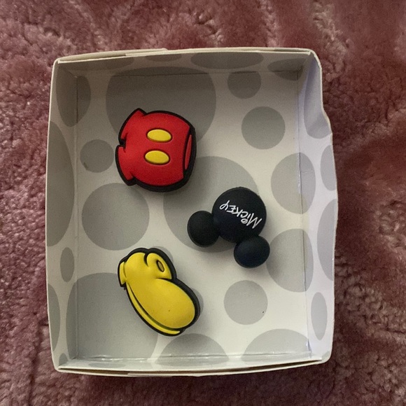 Mickey Mouse Croc Charms - Picture 2 of 2